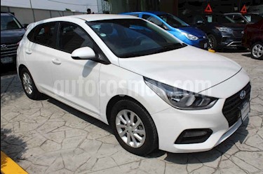 foto Hyundai Accent HB GL Mid usado (2018) color Blanco precio $219,000