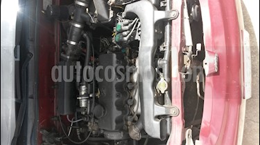 Hyundai Accent LS 1.5 Auto. usado (2006) color Rojo precio u$s1.600