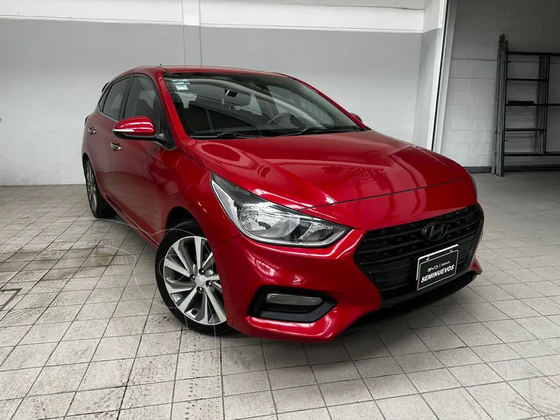 Foto Hyundai Accent HB GLS Aut usado (2019) color Rojo Cobrizo precio $259,800