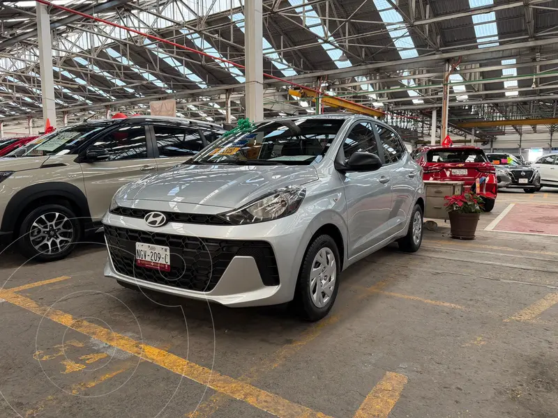 Foto Hyundai Accent MID Aut usado (2022) color Blanco financiado en mensualidades(enganche $60,000 mensualidades desde $5,400)