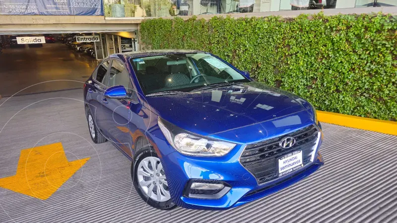Foto Hyundai Accent GL usado (2022) color Azul precio $275,900