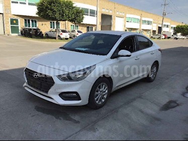Hyundai Accent 5p GL Mid GL L4/1.6 Man usado (2020) color Blanco precio $117,000