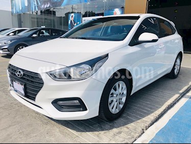foto Hyundai Accent HB GLS Aut usado (2020) color Blanco precio $260,000