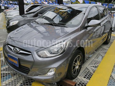 Foto venta Carro usado Hyundai Accent Premium (2014) color Gris precio $29.900.000