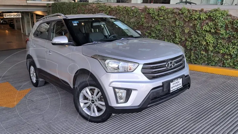 Foto Hyundai Creta GLS Aut usado (2017) color plateado precio $235,000