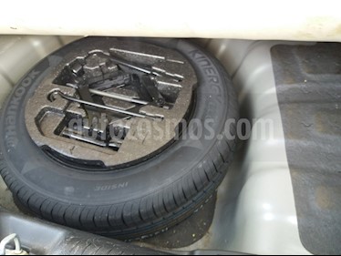 Foto venta Auto usado Hyundai Elantra 1.6 GLS (2011) color Gris precio $5.800.000