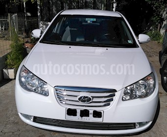 Hyundai Elantra 1.6L GLS Aut usado (2011) color Blanco precio $6.200.000