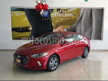 foto Hyundai Elantra 4p GLS L4/2.0 Aut usado (2017) color Rojo precio $218,900