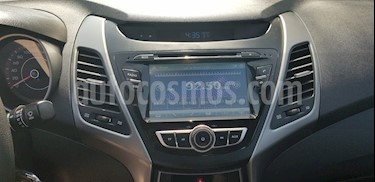 foto Hyundai Elantra 1.6 GLS Plus Aut usado (2016) color Gris precio $7.400.000
