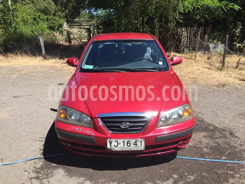 foto Hyundai Elantra 1.6 GLS usado (2005) color Rojo precio $3.150.000