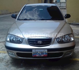 foto Hyundai Elantra GL 1.6L Aut usado (2006) color Arena precio u$s4.200