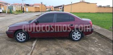 Hyundai Elantra GL 1.6L Aut usado (2010) color Rojo precio u$s2.800