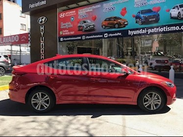 Foto venta Auto usado Hyundai Elantra GLS Premium Aut (2018) color Rojo precio $300,580