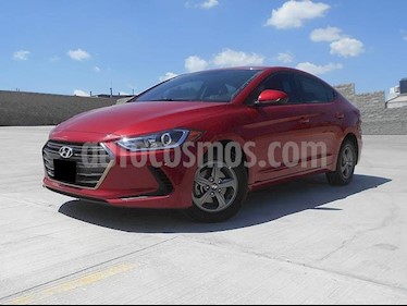 Foto venta Auto usado Hyundai Elantra GLS (2018) color Rojo precio $235,000