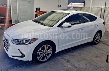 foto Hyundai Elantra Limited Tech Aut usado (2018) color Blanco precio $298,000