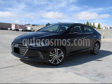 Foto venta Auto usado Hyundai Elantra Limited Tech Aut (2018) color Negro precio $268,000