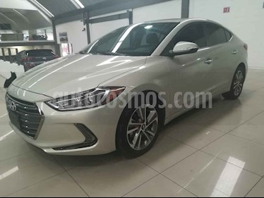 foto Hyundai Elantra Limited Tech Navi Aut usado (2018) color Blanco precio $282,000