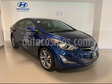 Foto Hyundai Elantra Limited Tech Navi Aut usado (2016) color Azul precio $225,000