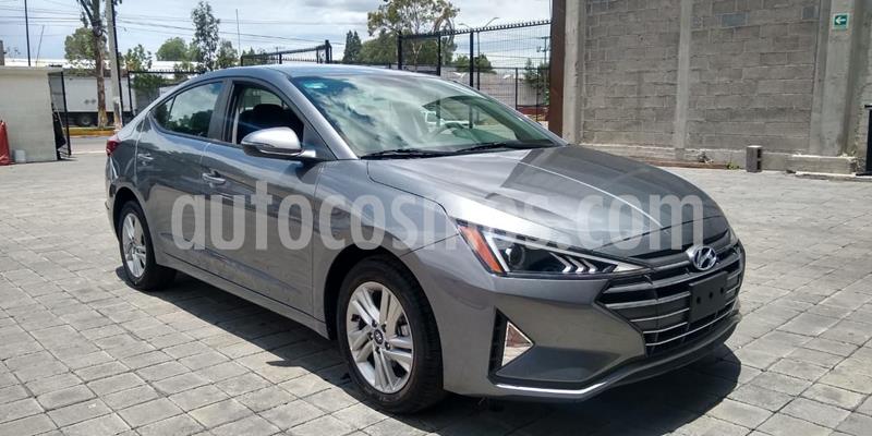 foto Hyundai Elantra GLS Premium usado (2019) color Gris Oscuro precio $283,000