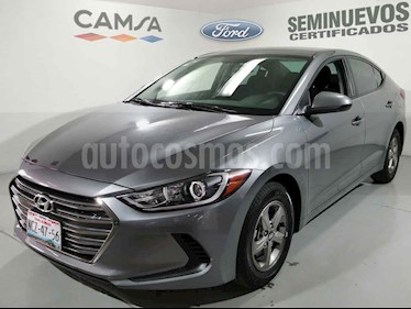 foto Hyundai Elantra 4p GLS L4/2.0 Aut usado (2018) color Gris precio $229,000