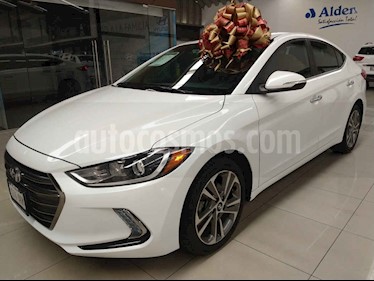 foto Hyundai Elantra 4p Limited Tech Navi L4/2.0 Aut usado (2017) color Blanco precio $245,000