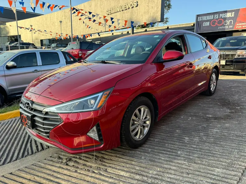 Foto Hyundai Elantra GLS Aut usado (2019) color Rojo precio $275,000