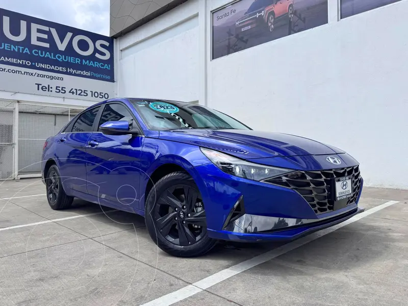 Foto Hyundai Elantra GLS Premium IVT usado (2023) color Azul Acero precio $379,900