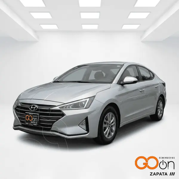Foto Hyundai Elantra GLS usado (2020) color HYA PLATA precio $245,000