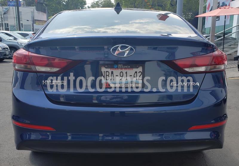 foto Hyundai Elantra GLS Premium Aut usado (2017) color Azul precio $215,000