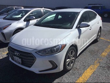 foto Hyundai Elantra GLS Premium Aut usado (2018) color Blanco precio $280,000