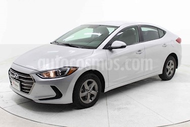 Hyundai Elantra 4p GLS L4/2.0 Aut usado (2018) color Plata precio $229,000