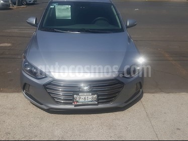 foto Hyundai Elantra GLS Premium usado (2017) color Gris precio $206,000
