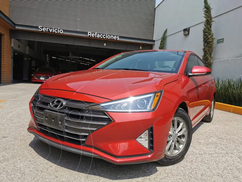 Foto Hyundai Elantra GLS usado (2019) color Rojo precio $280,000