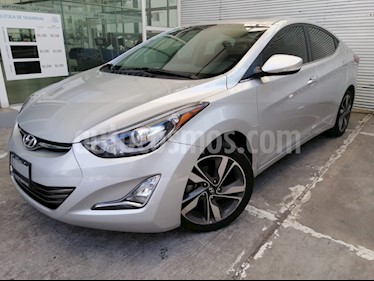 foto Hyundai Elantra Limited Aut usado (2015) color Gris precio $175,000