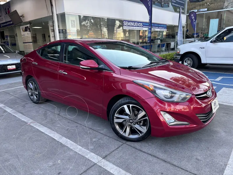 Foto Hyundai Elantra Limited Tech Aut usado (2015) color Rojo precio $180,000