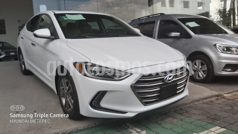 foto Hyundai Elantra Limited Tech Navi Aut usado (2017) color Blanco precio $238,000