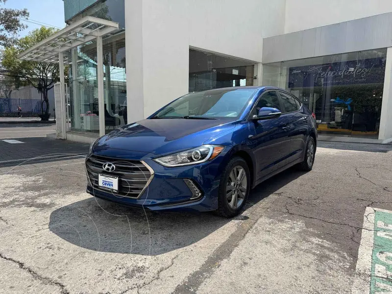 Foto Hyundai Elantra GLS Premium Aut usado (2017) color Azul financiado en mensualidades(enganche $50,928 mensualidades desde $5,419)