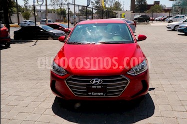 foto Hyundai Elantra GLS Aut usado (2017) color Rojo precio $194,500