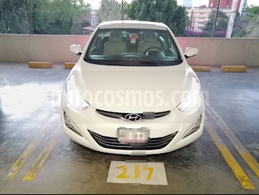 foto Hyundai Elantra Limited Aut usado (2015) color Blanco precio $189,000
