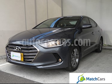 foto Hyundai Elantra New Elantra GLS 2.0 usado (2017) color Gris precio $48.990.000