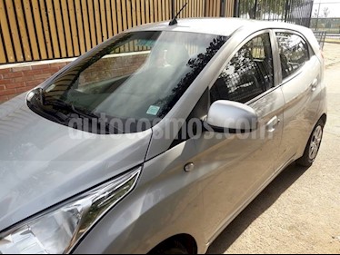 foto Hyundai Eon GL usado (2016) color Plata precio $3.600.000