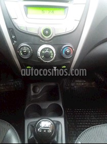 foto Hyundai Eon GLS usado (2014) color Rojo precio $3.800.000