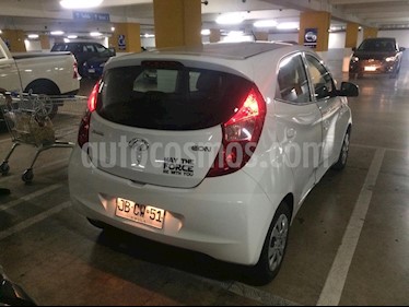 foto Hyundai Eon GLS usado (2017) color Blanco precio $4.300.000