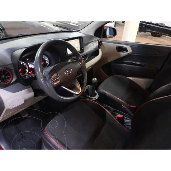 hyundai grand-i10-hatchback