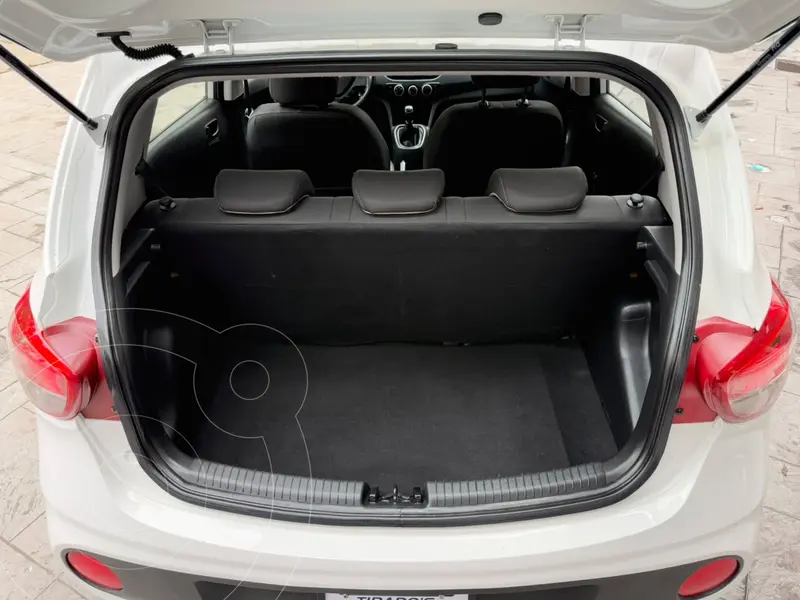 hyundai grand-i10-hatchback