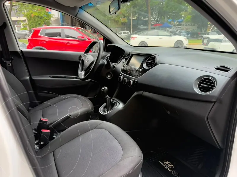 hyundai grand-i10-hatchback