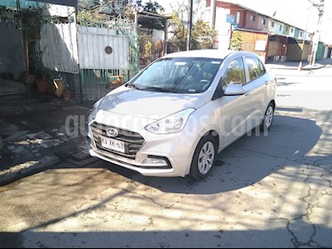 foto Hyundai Grand i10 Sedán 1.2L GLS usado (2019) color Gris precio $6.000.000