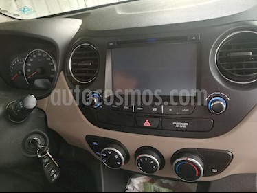 Hyundai Grand i10 1.0 GL Base usado (2017) color Gris precio $5.900.000