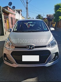 Hyundai Grand i10 1.2 GLS usado (2019) color Plata precio $6.900.000