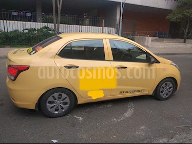 Hyundai Grand i10 Kappa 1.0 usado (2016) color Naranja precio $84.000.000